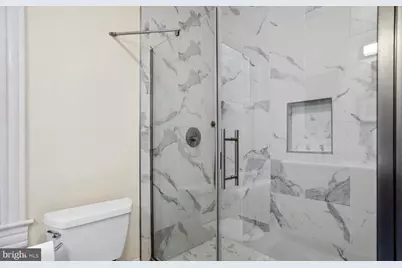 726 3rd Street NE, Washington, DC 20002 - Photo 26