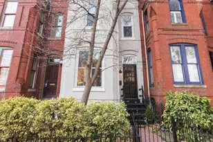 726 3rd St NE, Washington, DC 20002 - Photo 1
