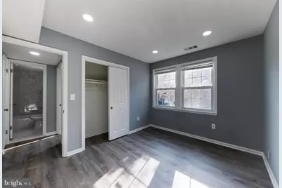 2055 SE 38th Street SE #102, Washington, DC 20020 - Photo 4