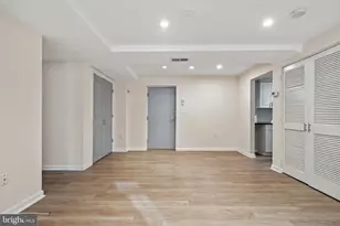 2633 Adams Mill Rd NW, Washington, DC 20009 - Photo 10