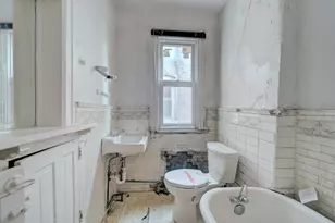 1129 Girard St NW, Washington, DC 20009 - Photo 28