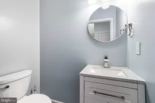 461 Delafield Pl NW, Washington, DC 20011 - Photo 30