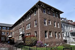 1725 Lanier Pl NW, Washington, DC 20009 - Photo 2