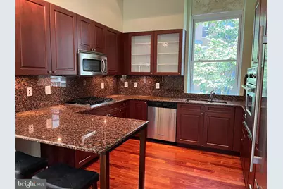 2425 L Street NW #215, Washington, DC 20037 - Photo 16