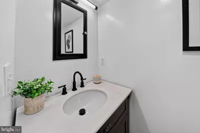 832 Delafield Street NE, Washington, DC 20017 - Photo 18