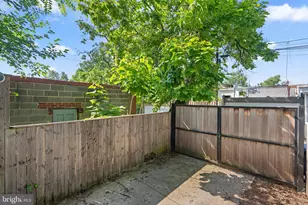 1275 Oates St NE, Washington, DC 20002 - Photo 36