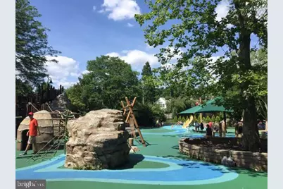 5321 Macarthur Boulevard NW, Washington, DC 20016 - Photo 14