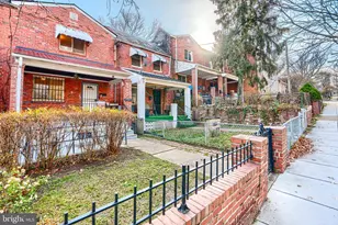 537 42nd St NE, Washington, DC 20019 - Photo 2