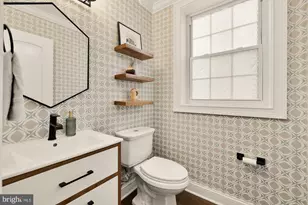 1406 Lawrence St NE, Washington, DC 20017 - Photo 12