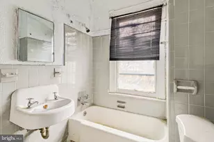 3335 5th St SE, Washington, DC 20032 - Photo 44