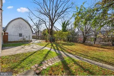 3207 11th Pl SE #3, Washington, DC 20032 - Photo 32