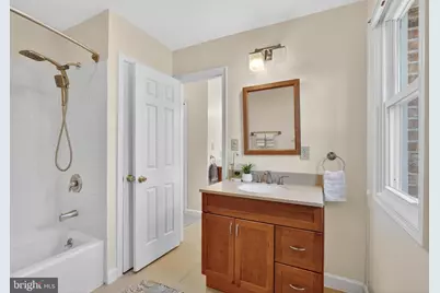 1905 47th Street NW, Washington, DC 20007 - Photo 28