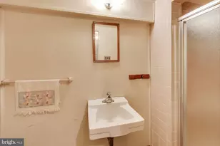 1311 Longfellow St NW, Washington, DC 20011 - Photo 44