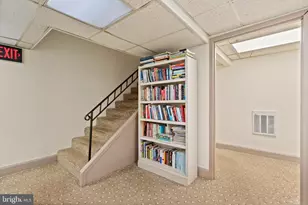 1316 New Hampshire Ave NW, Washington, DC 20036 - Photo 18