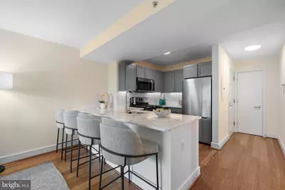 800 4th Street SW #S421, Washington, DC 20024 - Photo 8