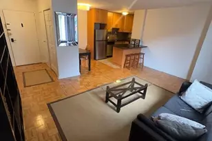 950 25th St NW, Washington, DC 20037 - Photo 2