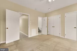 650 E St NE, Washington, DC 20002 - Photo 28