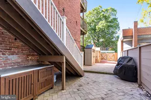 745 10th St SE, Washington, DC 20003 - Photo 42