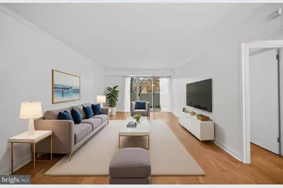 700 7th Street SW #113, Washington, DC 20024 - Photo 6