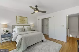 237 G St SW, Washington, DC 20024 - Photo 16