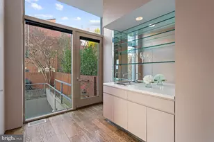 901 26th St NW, Washington, DC 20037 - Photo 20