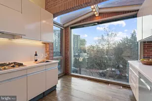 901 26th St NW, Washington, DC 20037 - Photo 18