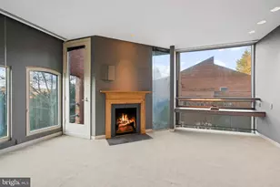 901 26th St NW, Washington, DC 20037 - Photo 26