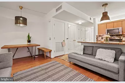 616 E Street NW #1007, Washington, DC 20004 - Photo 4