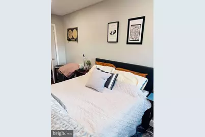 817 E St SE #1, Washington, DC 20003 - Photo 14