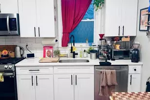 817 E St SE, Washington, DC 20003 - Photo 18