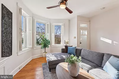 1414 North Carolina Avenue NE, Washington, DC 20002 - Photo 2