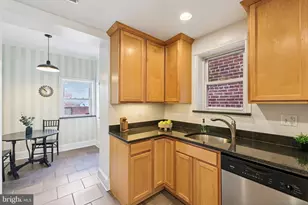 1414 North Carolina Ave NE, Washington, DC 20002 - Photo 6