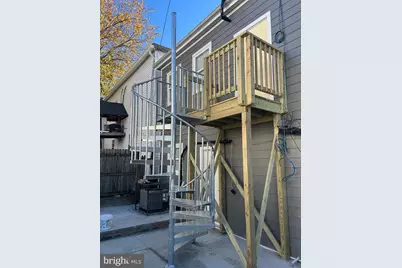 1230 Penn Street NE #4, Washington, DC 20002 - Photo 8