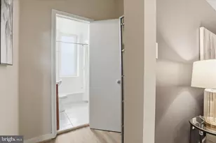 51 Randolph Pl NW, Washington, DC 20001 - Photo 14