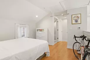 631 D St SE, Washington, DC 20003 - Photo 14