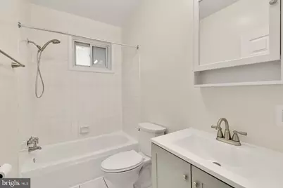 1033 5th Street NE #A, Washington, DC 20002 - Photo 8