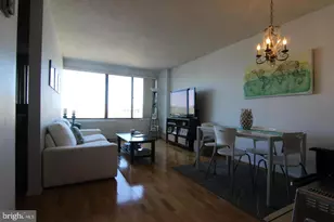 1330 New Hampshire Ave NW, Washington, DC 20036 - Photo 2