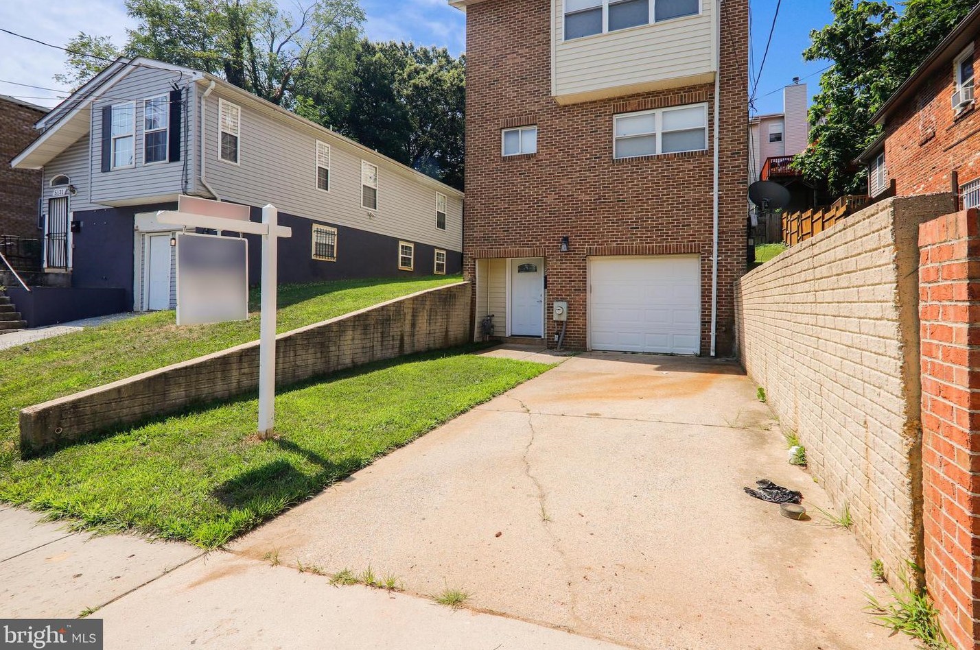 5125 Call Pl, Washington, DC 20019-6314