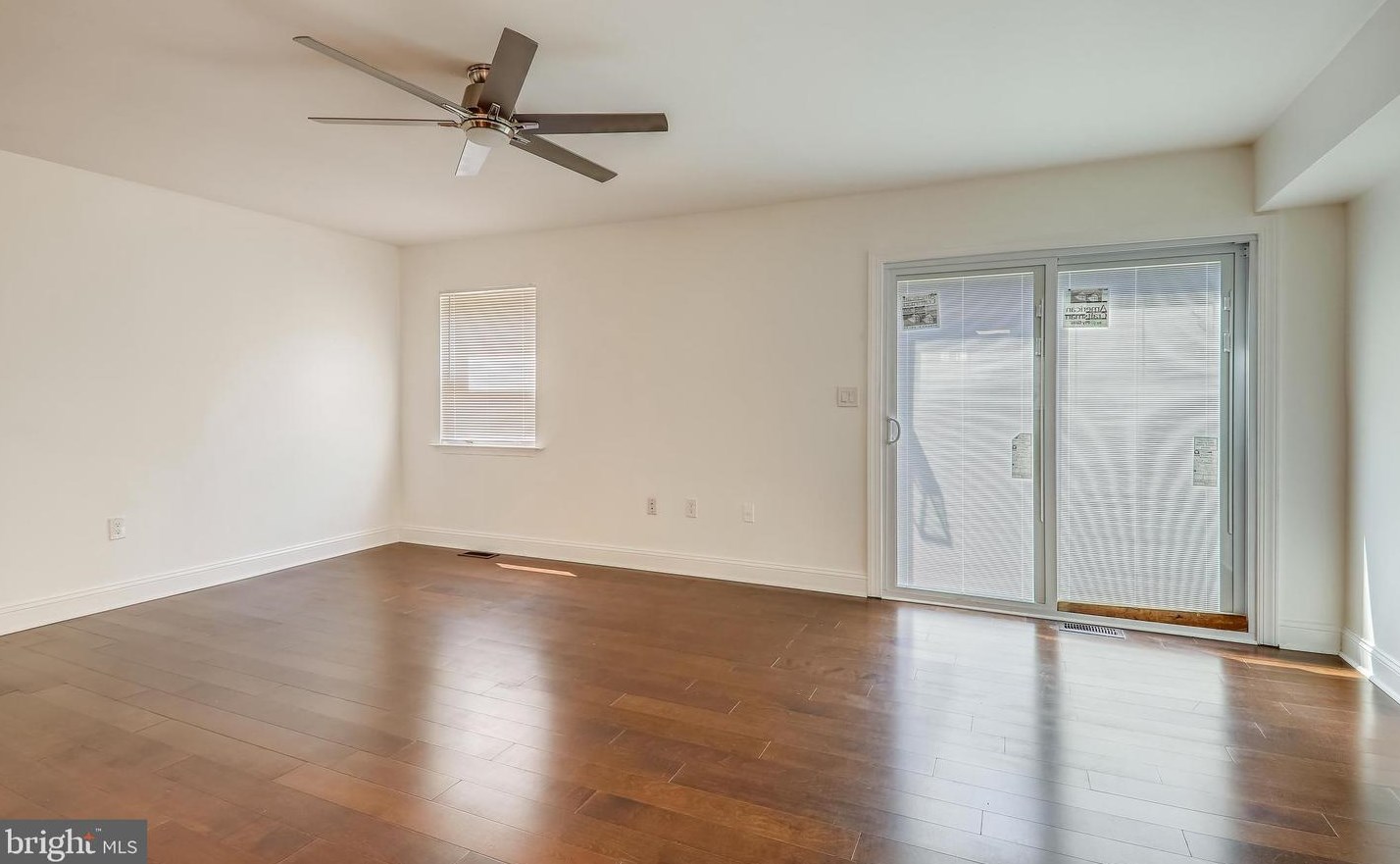 5125 Call Pl, Washington DC 20019-6320 exterior