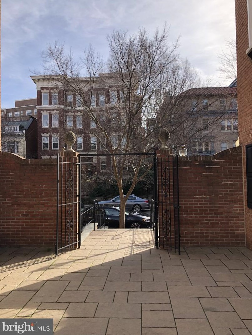 1849 Biltmore St Nw #a, Washington, DC