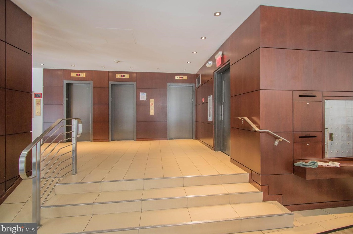 2201 L St Nw #518, Washington, DC 20037