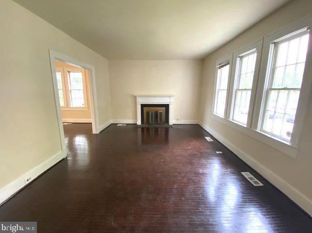 2711 Wisconsin Ave, Washington DC  20007-4604 exterior