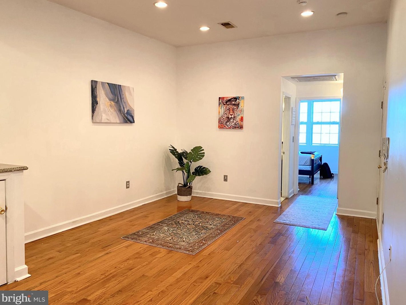 1609 17th St Se #302, Washington, DC 20020
