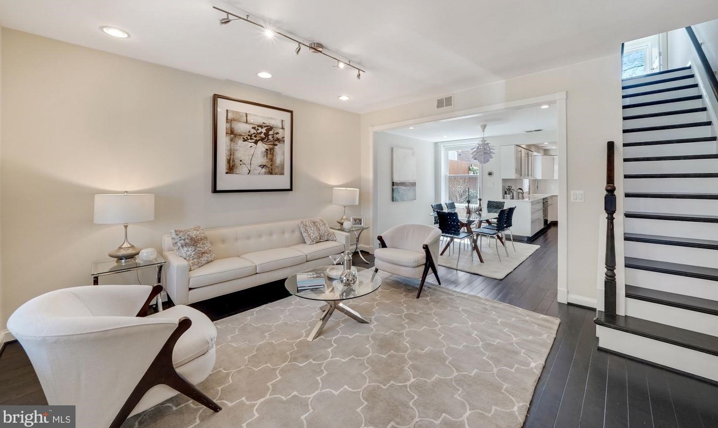 210 N St, Washington DC  20001-3534 exterior