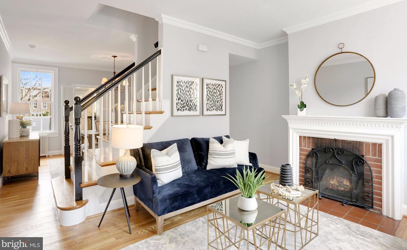 1239 28th St, Washington, DC 20007-3354
