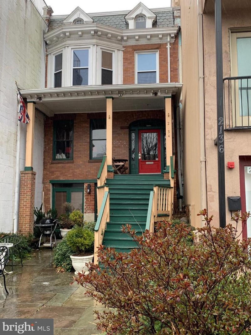2134 Wisconsin Ave, Washington DC  20007-2231 exterior