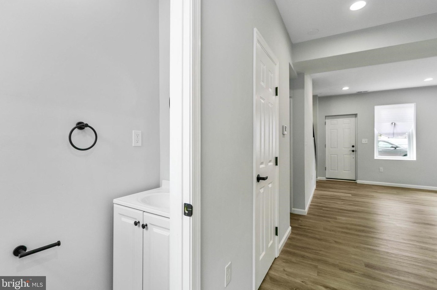 4912 Nannie Helen Burroughs Ave, Washington DC  20019-4817 exterior