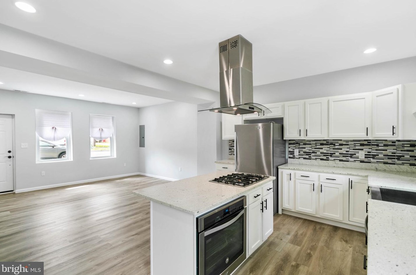 4912 Nannie Helen Burroughs Ave, Washington DC  20019-4817 exterior