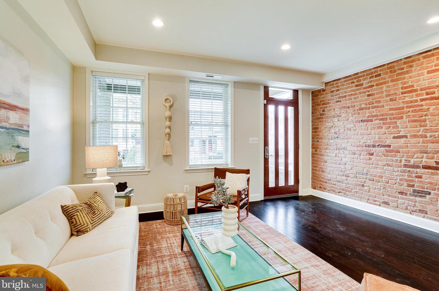 234 14th St, Washington DC  20003-2367 exterior