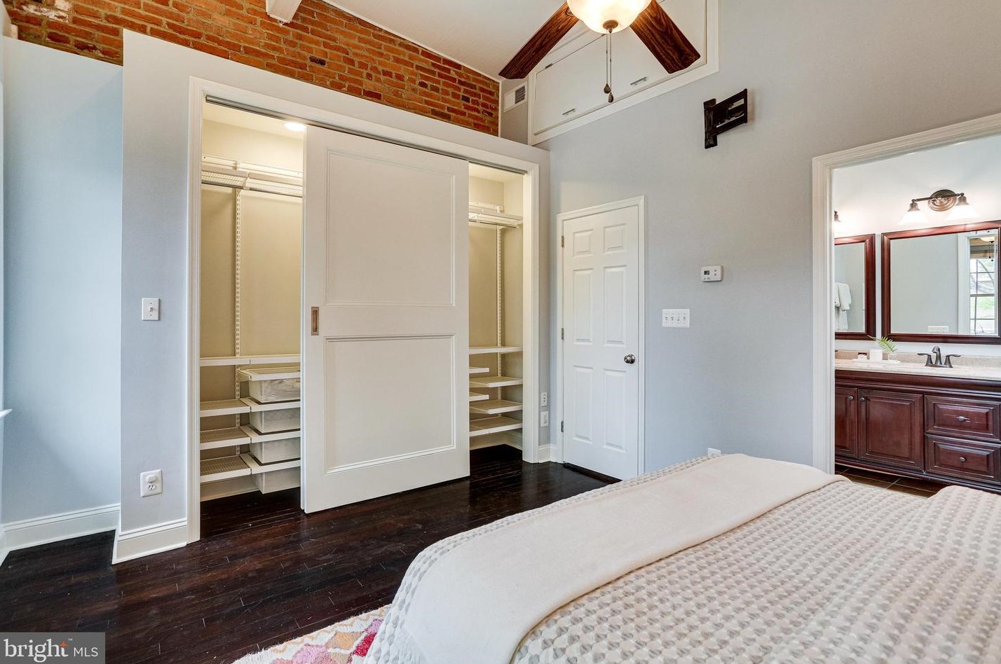 234 14th St, Washington DC  20003-2367 exterior